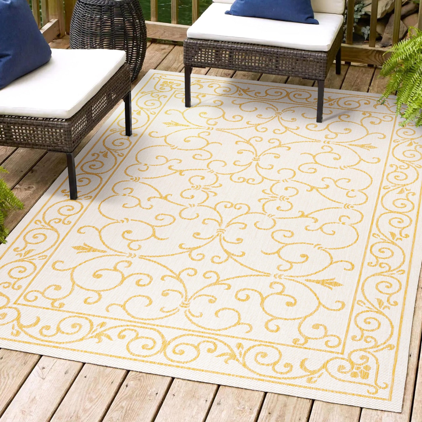 JONATHAN Y SMB106B-3 Charleston Vintage Filigree Textured Weave Indoor/Outdoor Red/Beige 3 ft. x 5 ft. Area-Rug, Classic,Easy-Cleaning,HighTraffic,LivingRoom,Backyard, Non Shedding