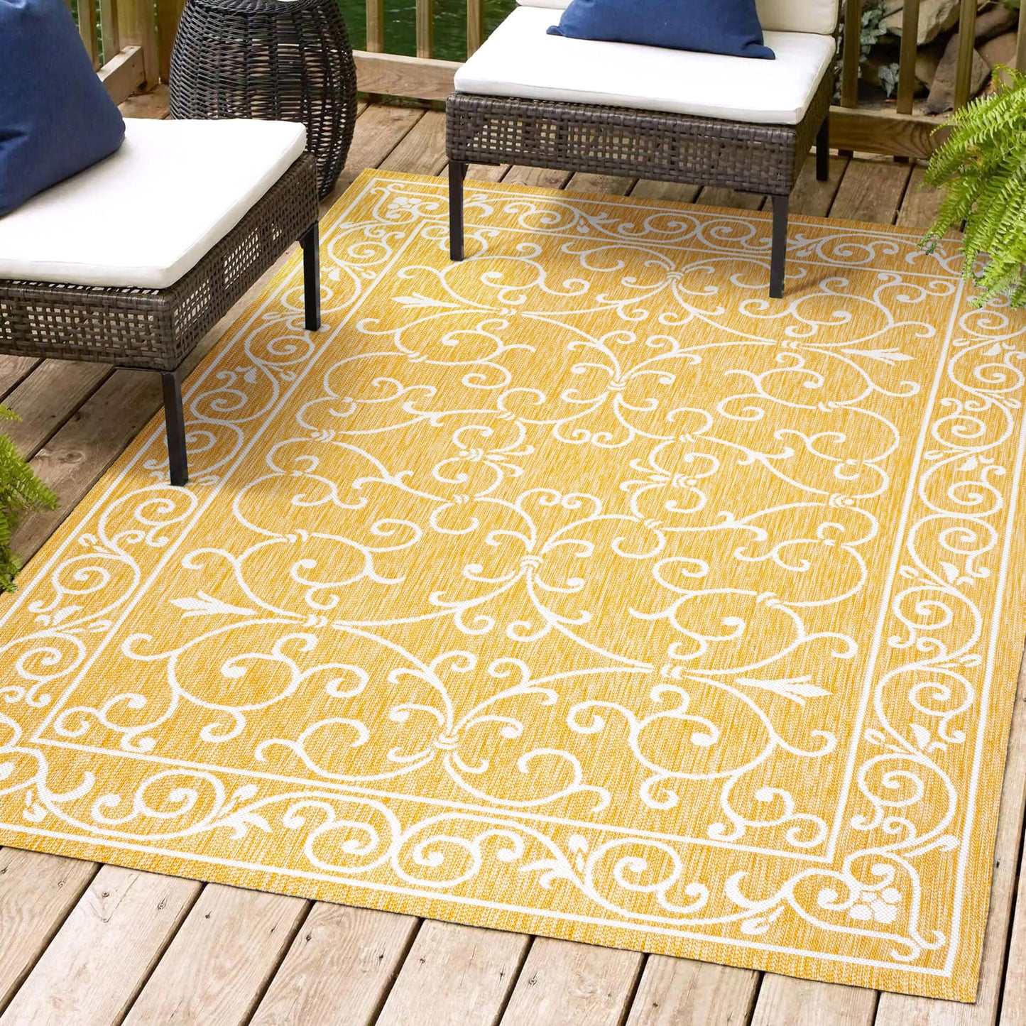 JONATHAN Y SMB106B-3 Charleston Vintage Filigree Textured Weave Indoor/Outdoor Red/Beige 3 ft. x 5 ft. Area-Rug, Classic,Easy-Cleaning,HighTraffic,LivingRoom,Backyard, Non Shedding