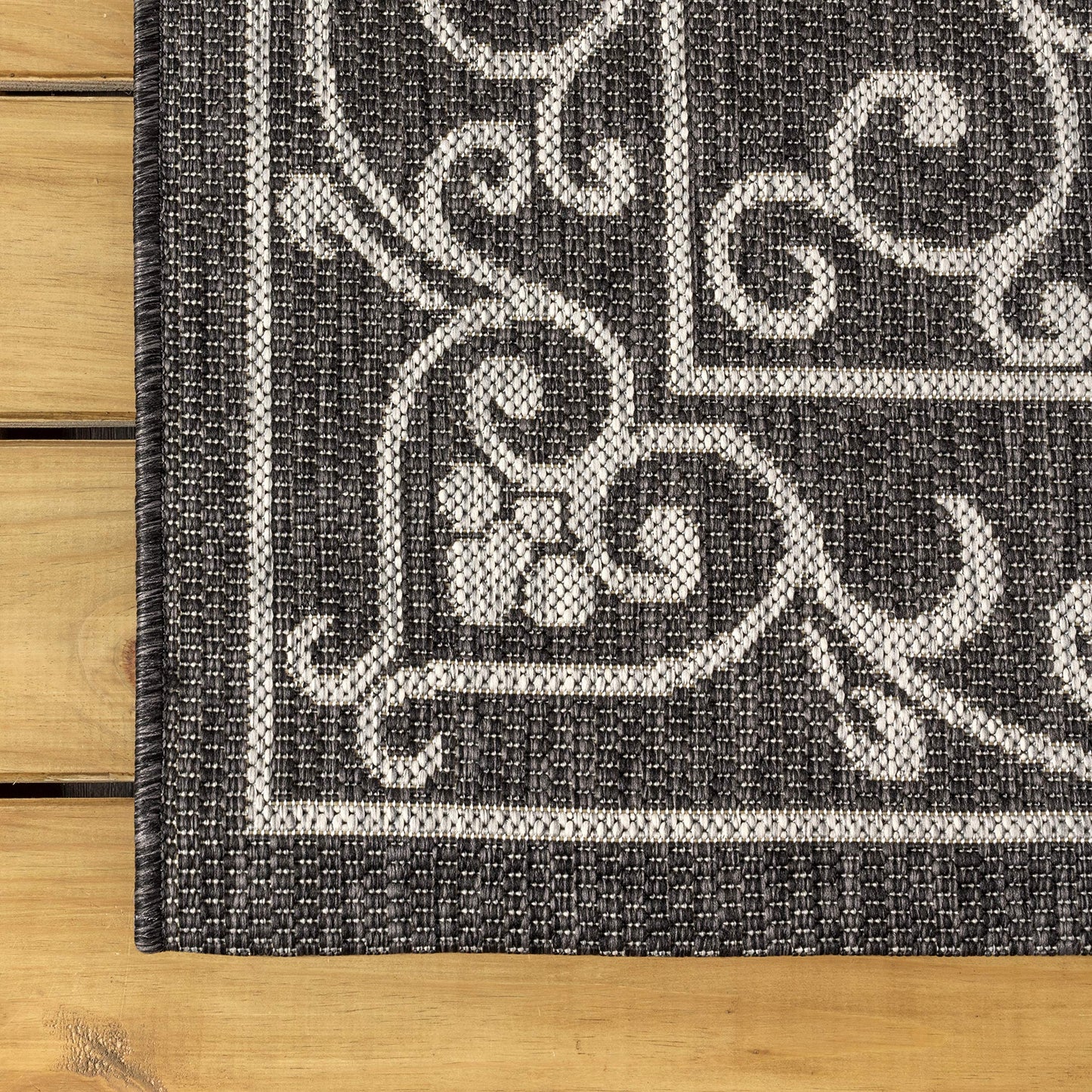 JONATHAN Y SMB106B-3 Charleston Vintage Filigree Textured Weave Indoor/Outdoor Red/Beige 3 ft. x 5 ft. Area-Rug, Classic,Easy-Cleaning,HighTraffic,LivingRoom,Backyard, Non Shedding